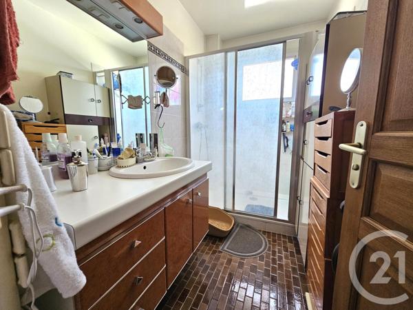 Appartement F3 à vendre  3 pièces - 76,17 m2 ST MAUR DES FOSSES - 94