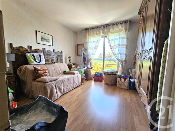 Appartement F3 à vendre  3 pièces - 76,17 m2 ST MAUR DES FOSSES - 94