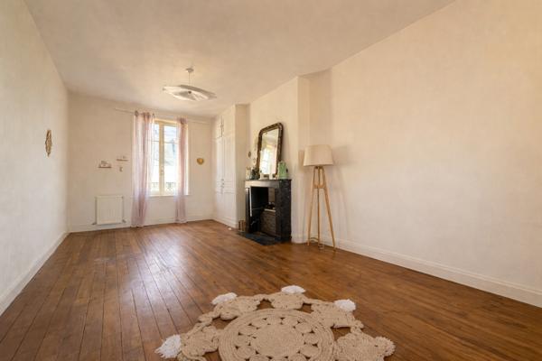 Coup de coeur - Appartement charme de l'ancien 82 m² au coeur du Cours Langlet