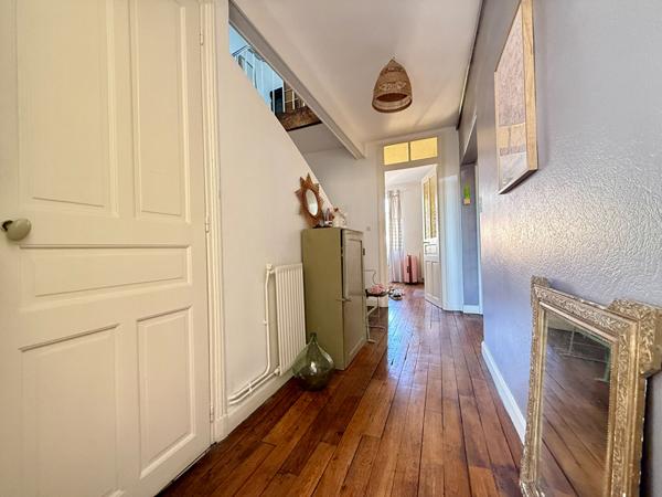 Coup de coeur - Appartement charme de l'ancien 82 m² au coeur du Cours Langlet