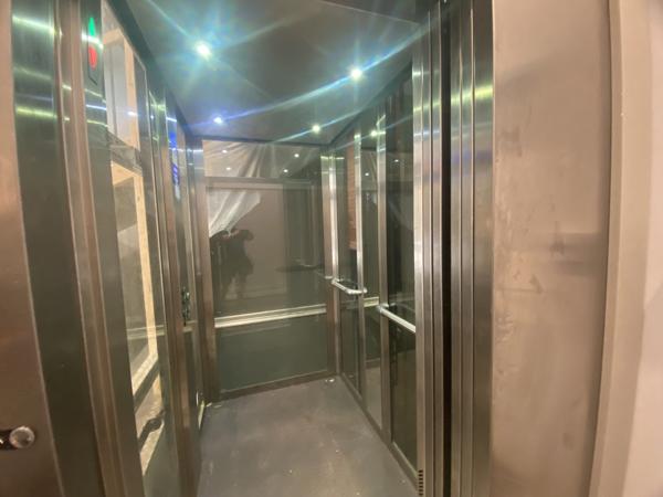 03200 VICHY -VOLUME IMMOBILIER STRATÉGIQUE -COEUR DE VILLE -