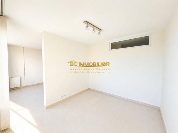 Magnifique Type 4/5 entièrement refait à la rouvière