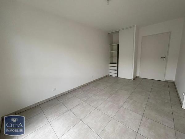 Appartement à louer 2 pièces 45.45m² Saint-Jean-d'Illac (33127)