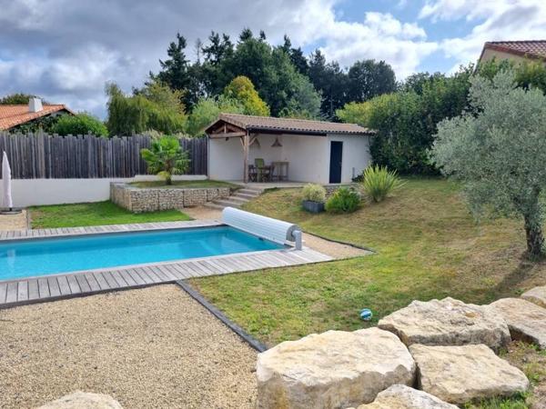 Maison à vendre |  Vouneuil-sous-Biard |  6 pièces | 159 m²