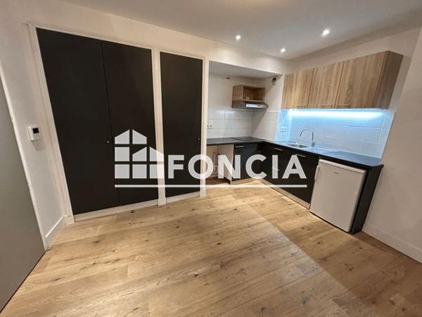 Location Appartement 3 pièces 53.7 m² - 25 RUE DES SERRURIERS Colmar 68000