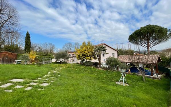 Maison à vendre    4 pièces •  Vienne