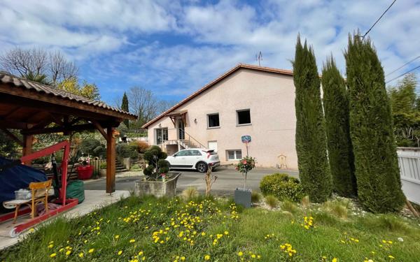 Maison à vendre    4 pièces •  Vienne