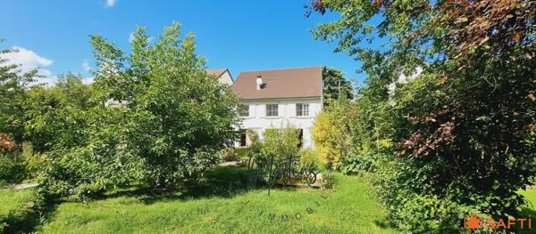 MAISON FAMILIALE 169m² - Proche Centre ville et Gare RER - Vie de plain pied