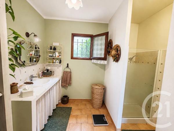 Maison à vendre  5 pièces - 118 m 2   PIERRERUE  - 04