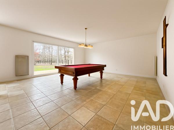 Maison à vendre 10 pièces 239 m² Ardon
