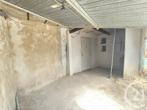 Maison à vendre  4 pièces - 95 m 2   TOULON  - 83