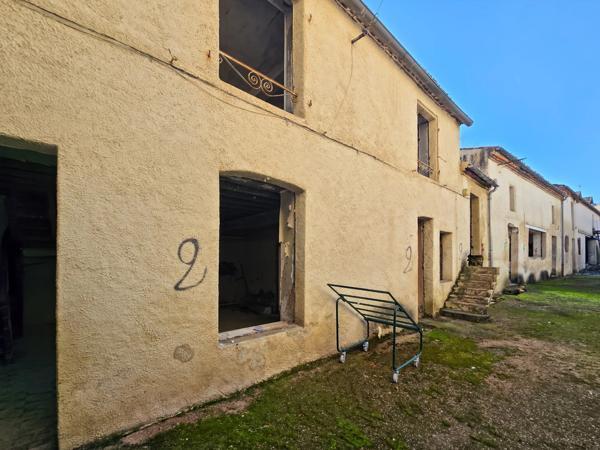 Immeuble à réhabiliter – Environ 500 m² – Centre-ville de Lapalisse