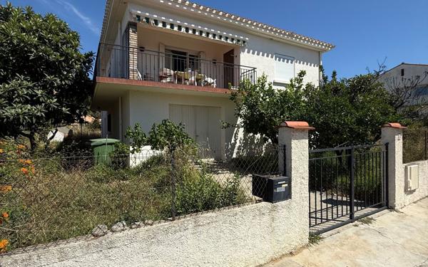 Maison à vendre    4 pièces •  Saint-Estève