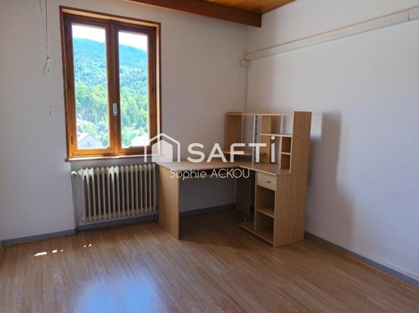 DUPLEX IDEALEMENT SITUE ET AU FORT POTENTIEL !!