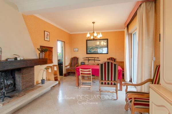 Maison Familiale 9 pièces avec sous-sol complet L'AIGLE (61)