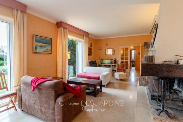 Maison Familiale 9 pièces avec sous-sol complet L'AIGLE (61)