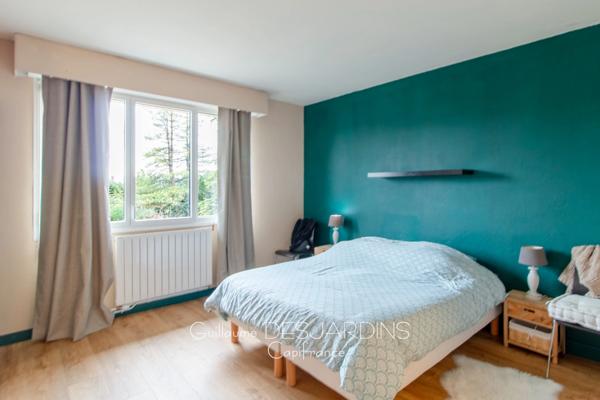 Maison Familiale 9 pièces avec sous-sol complet L'AIGLE (61)