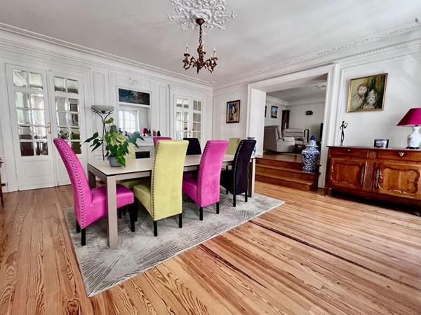 Place Royale Pau appartement Haussmanien 4 pièce(s) , cave et chambre de bonne