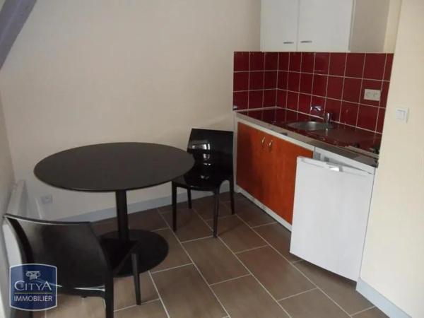 Appartement à louer 1 pièce 24.5m² Bourges (18000)
