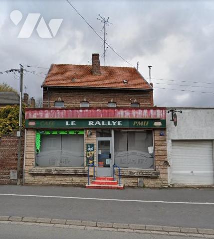 Vend en lot murs et fond de commerce