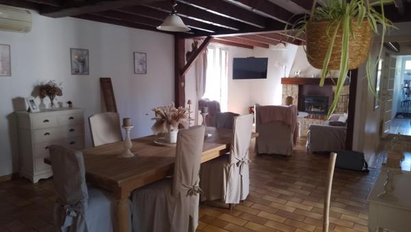 Maison à GOURGE, 79200 - 4 pièces 278m²