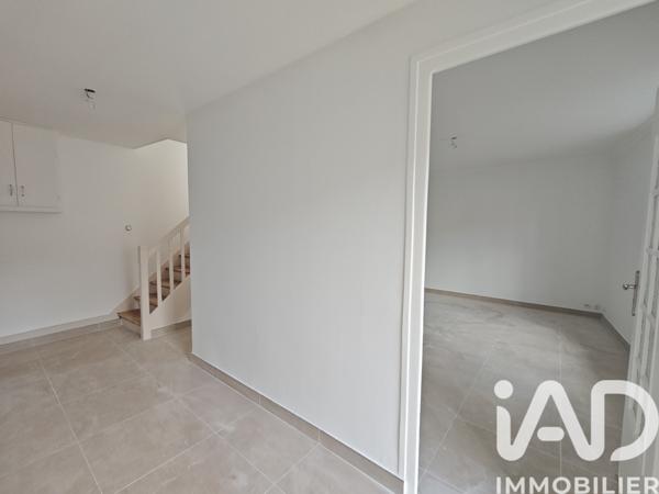 Maison à vendre 4 pièces 113 m² Saint-Clair-du-Rhône