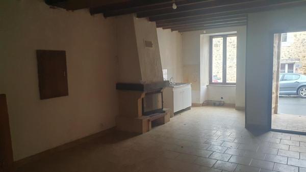 Maison à LA GRAVELLE, 53410 - 10 pièces 160m²