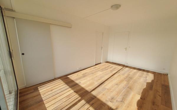 Appartement à louer    2 pièces • 39,10 m2 Les Pavillons-sous-Bois