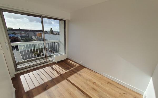 Appartement à louer    2 pièces • 39,10 m2 Les Pavillons-sous-Bois