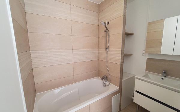 Appartement à louer    2 pièces • 39,10 m2 Les Pavillons-sous-Bois