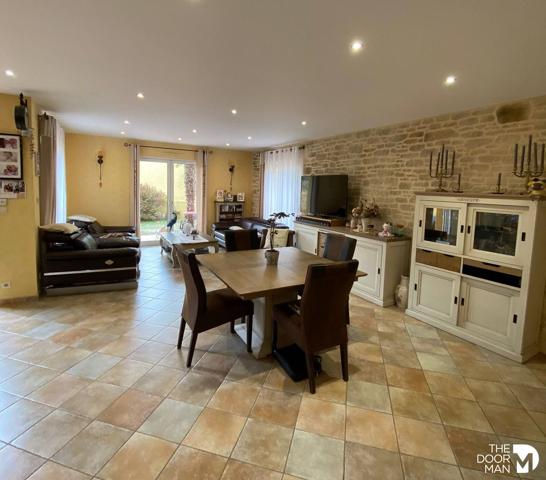 Maison - Vendu - 110 m² - REZE | The Door Man