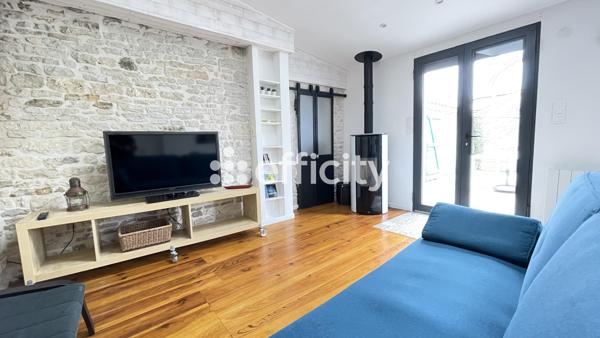 Maison
         3 pièces
        - 80 m² Exclusivité 262 000 €*
