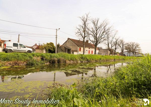 Terrain - Vendu - 1 321 m² - SAINT AMAND MONTROND | The Door Man