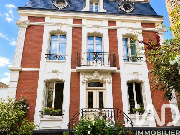 Maison à vendre 13 pièces 300 m² Clermont-Ferrand