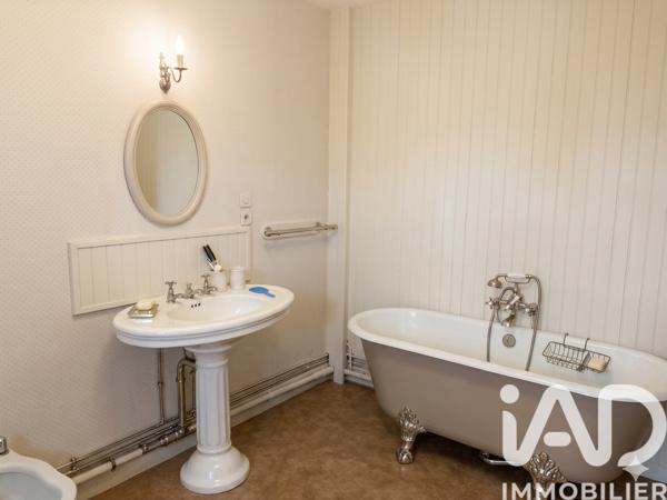 Maison à vendre 13 pièces 300 m² Clermont-Ferrand