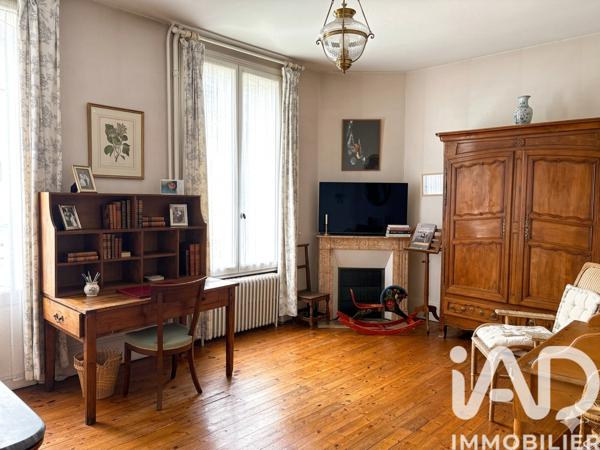 Maison à vendre 13 pièces 300 m² Clermont-Ferrand