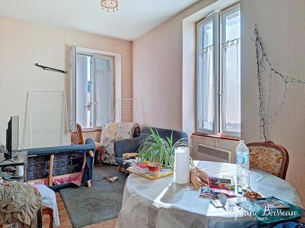 IMMEUBLE 5 APPARTEMENTS 72300 LA CHAPELLE D ALIGNE