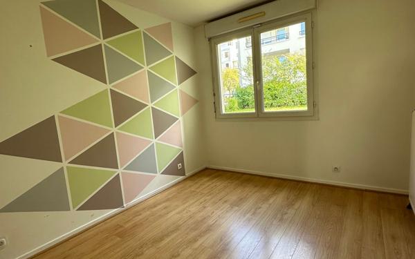 Appartement à louer    3 pièces • 64,98 m2 Guyancourt