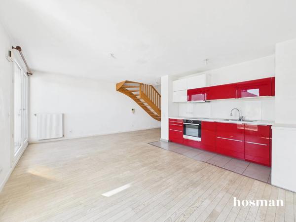 Duplex de 3 pièces de 73m² avec terrasse vue panoramique - Entre Jet d'eau et Parc Blandan - Lyon 8e