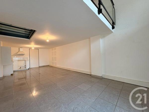 à vendre  59 m 2   SETE  - 34