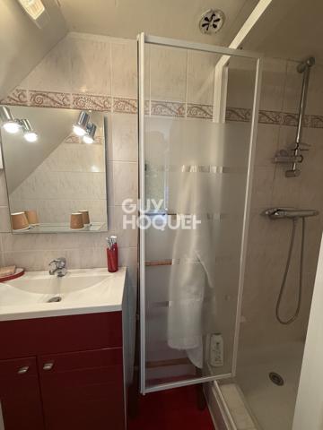 Maison Bourgeoise de Prestige à Vendre à Clermont - 6 Pièces, 130 m²