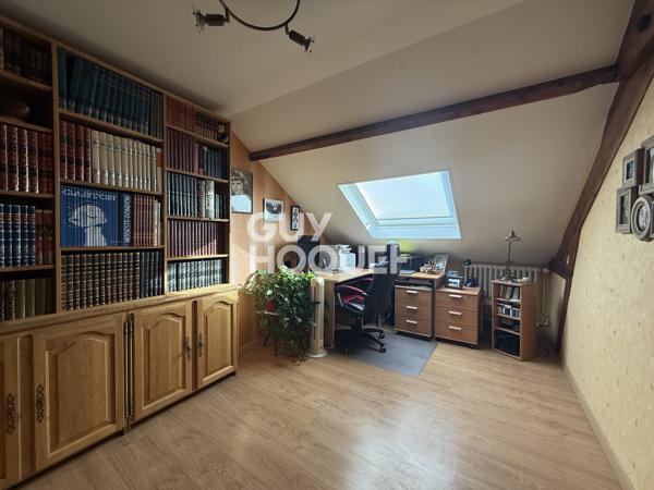 Maison Bourgeoise de Prestige à Vendre à Clermont - 6 Pièces, 130 m²