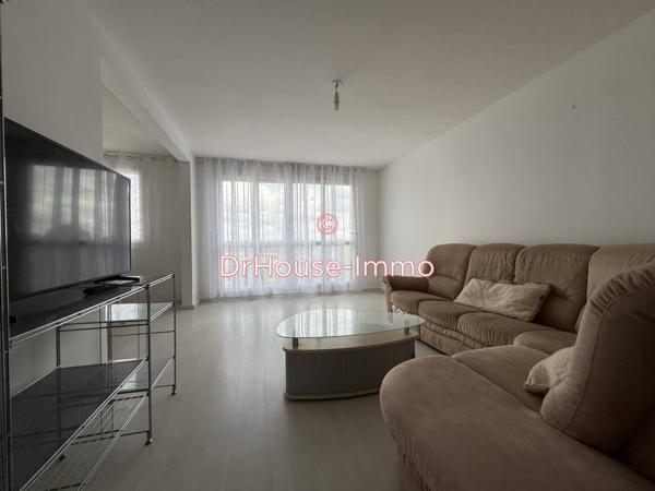 Appartement à louer 3 pièces de 71 m²