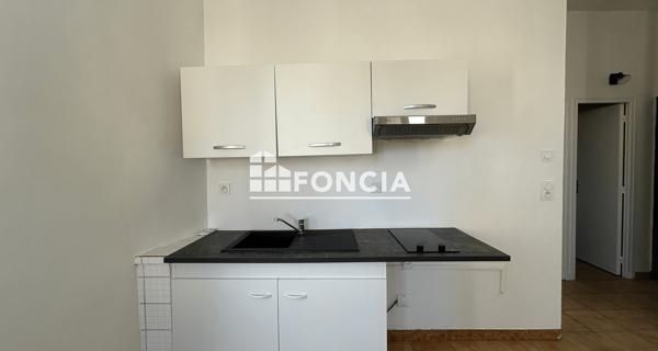 Location Studio 30 m² - Villeneuve-sur-lot 47300