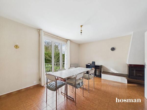 Maison de 139 m2 avec 6 chambres, jardin et garage - A proximité des facultés à Nantes