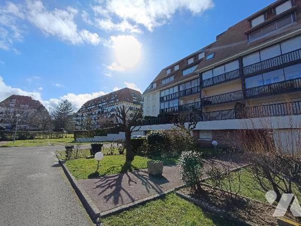 VILLERS SUR MER - F2 + GARAGE RESIDENCE DEAUVILLE 2000