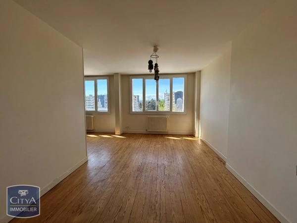 Appartement à louer 3 pièces 84m² Annecy (74000)