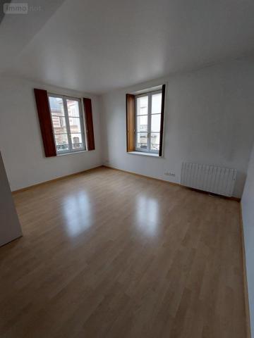 Appartement à louer à Reims dans la Marne (51100), ref : 51046-L84