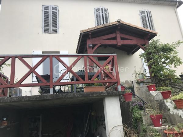 Maison ancienne de 266 m²