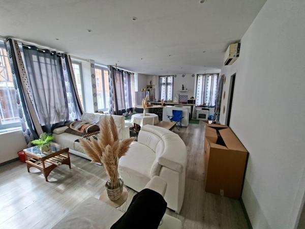 Appartements et terrain